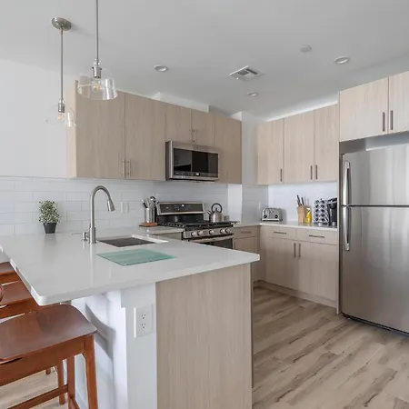 Sun-Kissed 3Br Loft With Patio Minutes To Nyc Apartment Hoboken Exterior photo