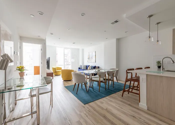 Sun-Kissed 3Br Loft With Patio Minutes To Nyc